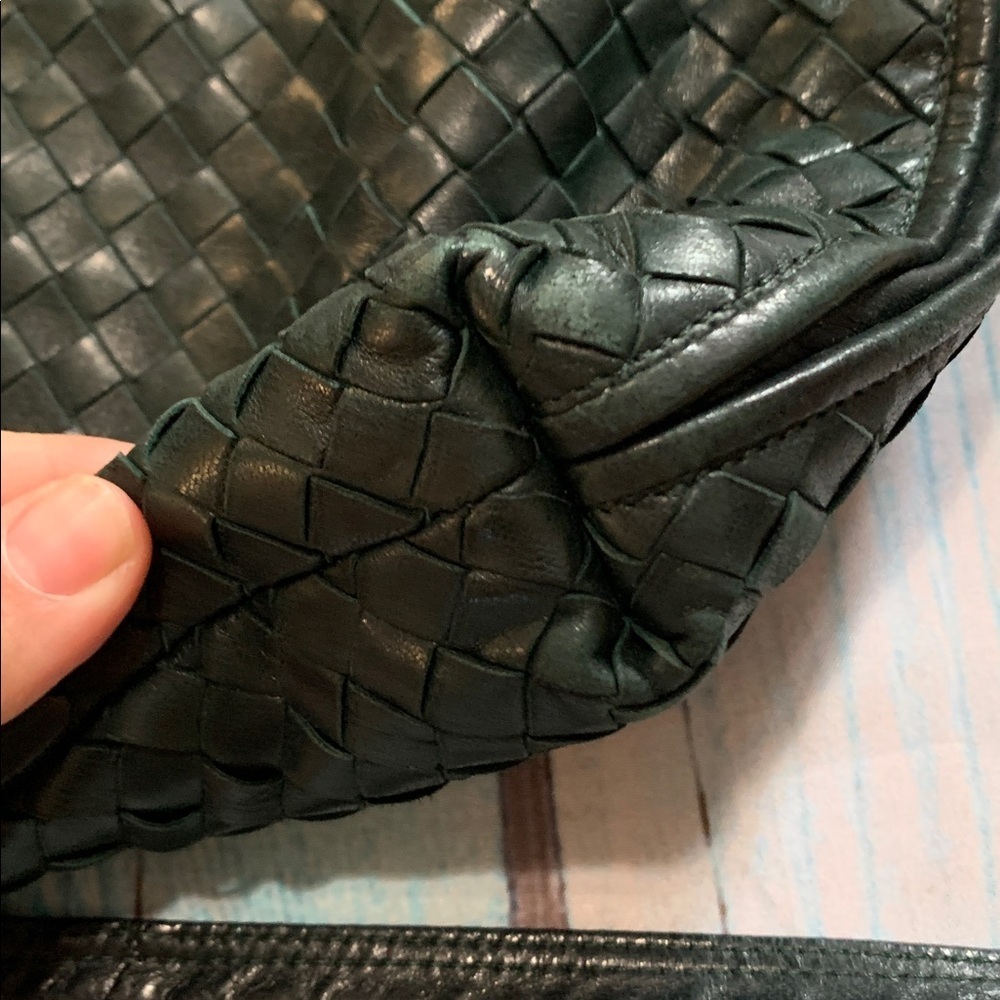 Dark green Bottega Veneta Woven Crossbody Bag - Picture 13 of 13